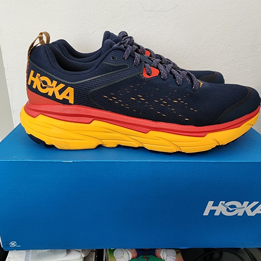 HOKA Men's Challenger ATR 6 Running Shoes, Outer Space/Yellow, 8 D Medium US